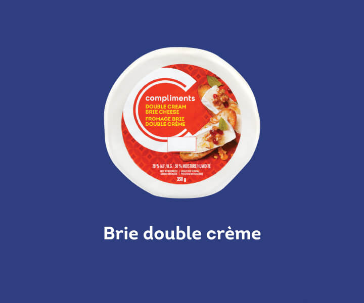 Un bloc de fromage Brie Double Crème Compliments